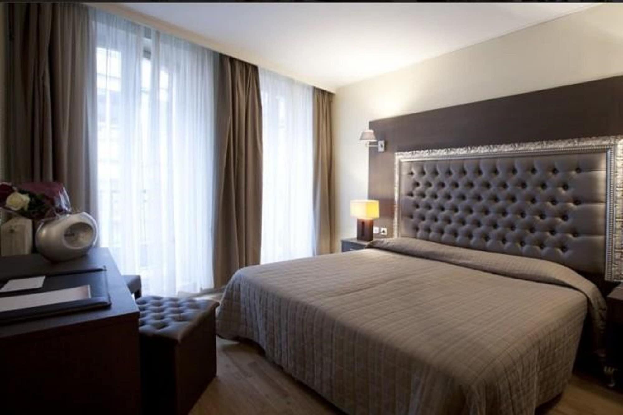 Hotel Lebron Paris Exterior photo