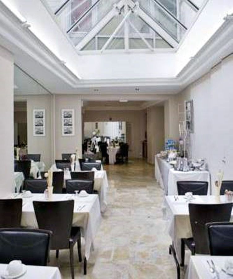 Hotel Lebron Paris Exterior photo
