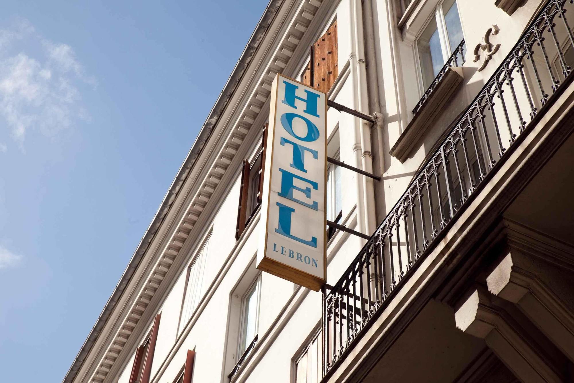 Hotel Lebron Paris Exterior photo